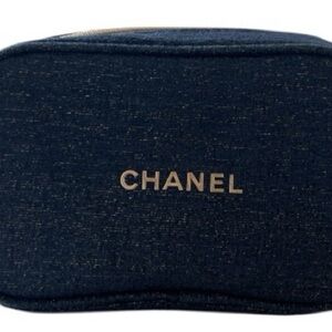 🌼Chanel Holiday Cosmetic Makeup Bag Pouch Navy Blue with Gold New Amazing🌸
